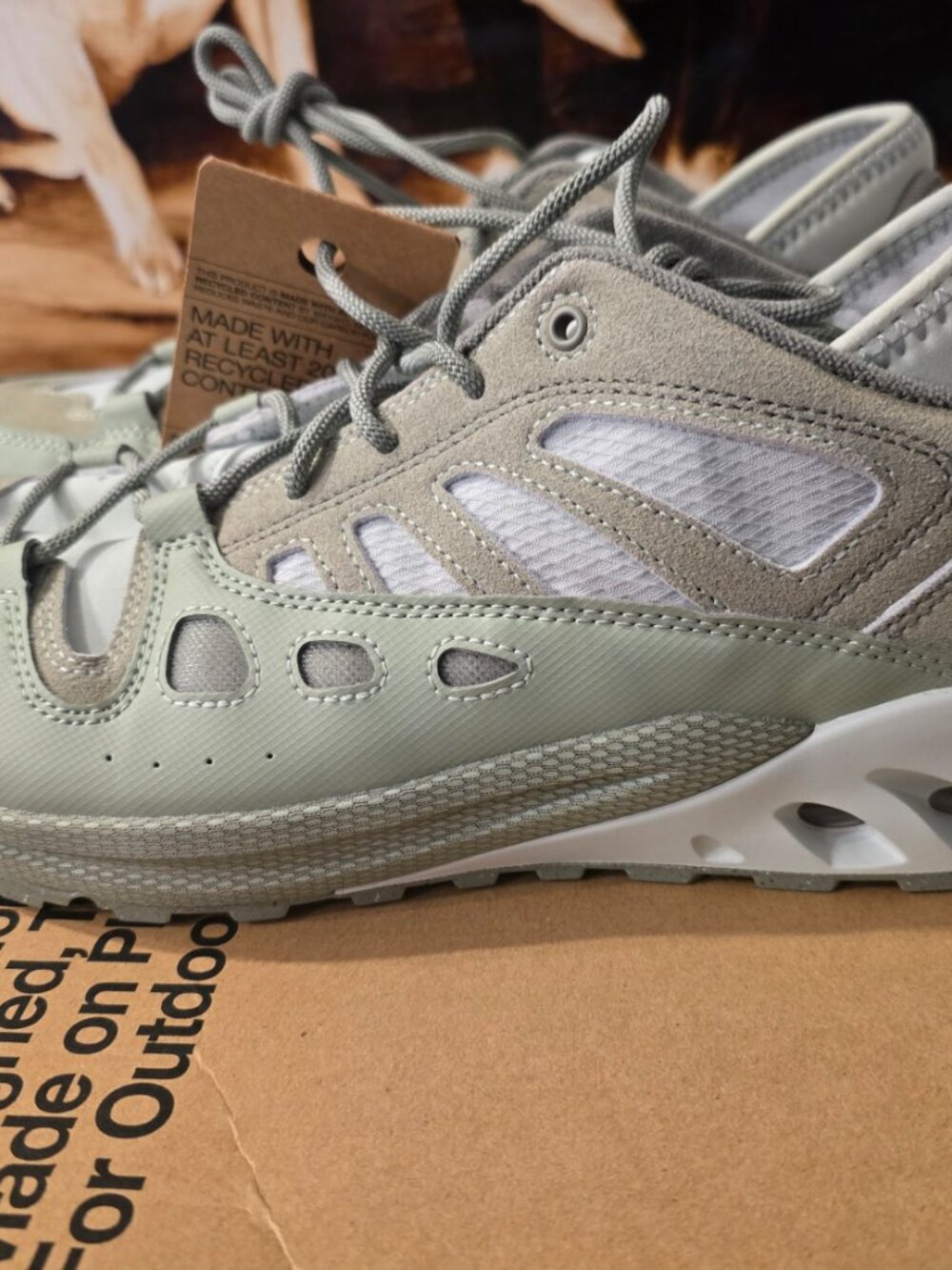 Nike ACG Air Exploraid Jade Horizon and White FV2925-300 Men's Sz 11 Hiking NEW - Picture 2 of 14